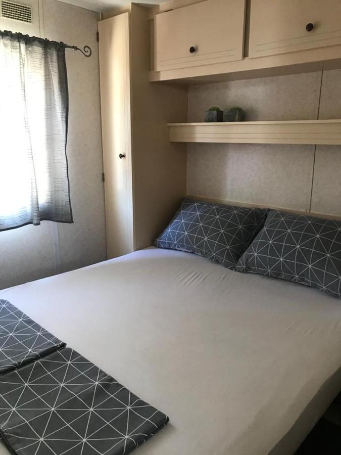 Mobile Home Tomic Tisno Eksteriør billede